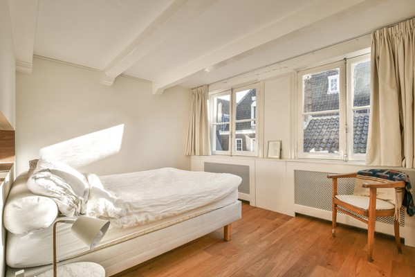 Photo - For rent: Oudezijds Achterburgwal 173E, 1012 DJ Amsterdam